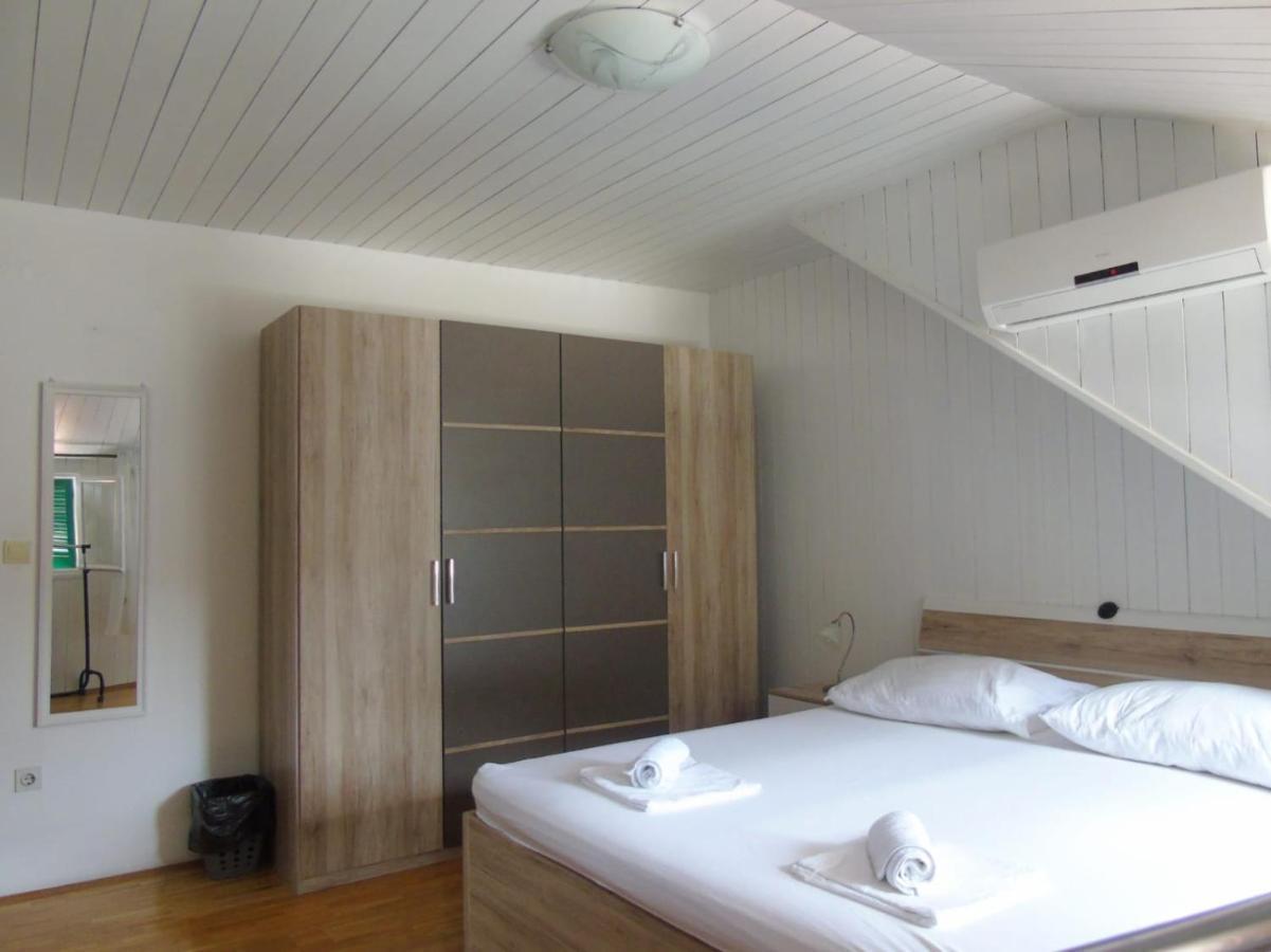 Peric Rooms Split Kültér fotó
